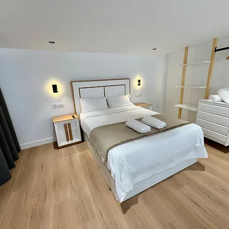 Premium Plaza San Cristobal - Gran Via Centro