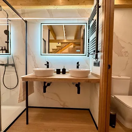 Ele Duplex La Ermita شقة