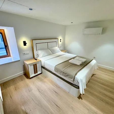 Ele Duplex La Ermita شقة *