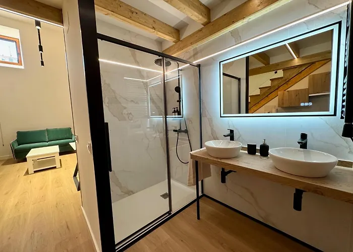 Premium Plaza San Cristobal - Gran Via Centro 살라망카